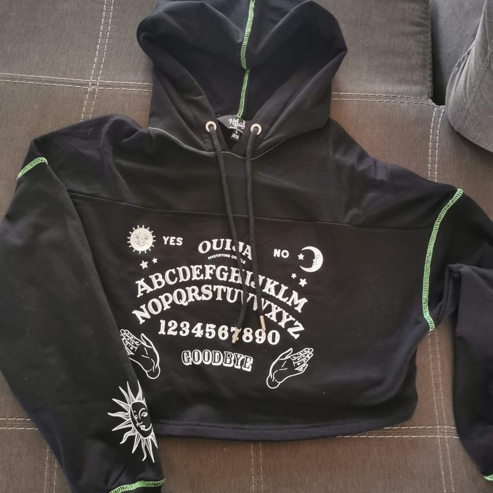 VERY SPECIAL crop top BRAND NEW